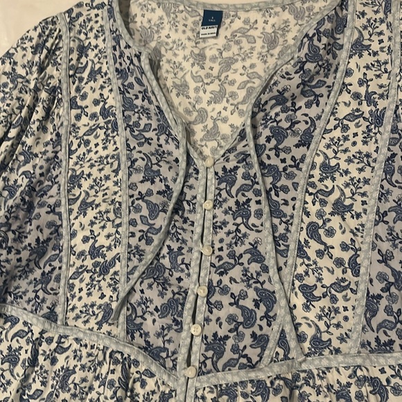 Old Navy Button Top - Picture 3 of 4
